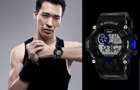 La montre quotidienne 12/24 heures de sport d'alarme de contre-jour d'EL équipe des montres de Digital