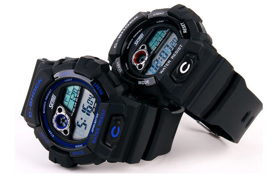 12/24 prendas impermeables de la atmósfera del reloj 3 del LCD del choque de la hora para los hombres jovenes