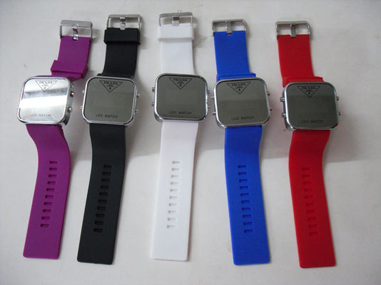 Dauerhafte bunte Silikon-Manschetten-Uhr-/Silikon-Armband-Uhren