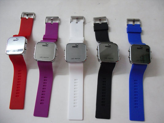 Dauerhafte bunte Silikon-Manschetten-Uhr-/Silikon-Armband-Uhren