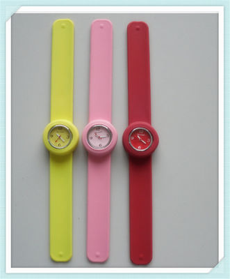 Orologio di vendita caldo di Pat Pat dei bambini del silicone