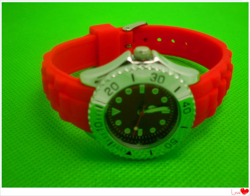 Heiße Silikon-Uhr des Verkaufs-2014 in der Manschette