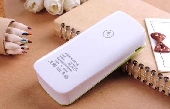 専門旅行 4400mAh USB 携帯電話、Ipad のための携帯用力銀行