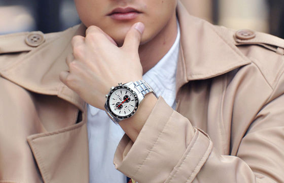 Stainless Steel Quartz Perhiasan 5 ATM Disesuaikan Kalender Jam tangan