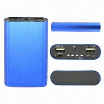 Uniwersalny Portable Power Bank / ładowarka Zasilanie z LED Light / 2 x wyjście USB / UV Detector