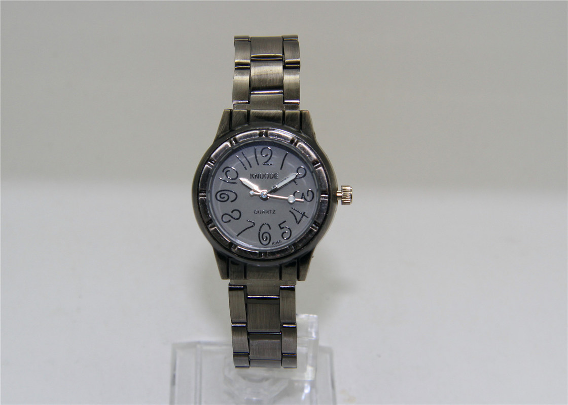Cynk stopu brązu kolor metalu Round Wrist Watch SR626SW baterii