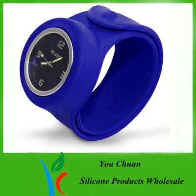 Waterproof customized and eco-friendly silicone slap watch for promotion gifts