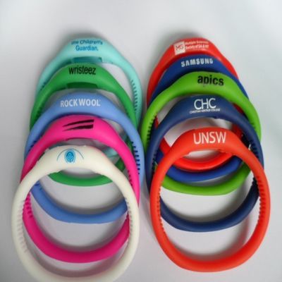 Healthy Silicone Wristband Watch Anion Quartz Wrist Watch For Body`s Electric Balance