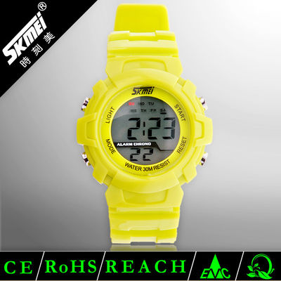 LCD Sport Multifunction Digital Watch Use PU Plastic Strap Waterproof